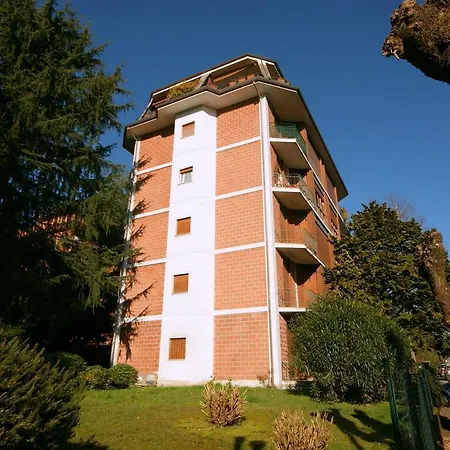 Apartment La Cartolina *